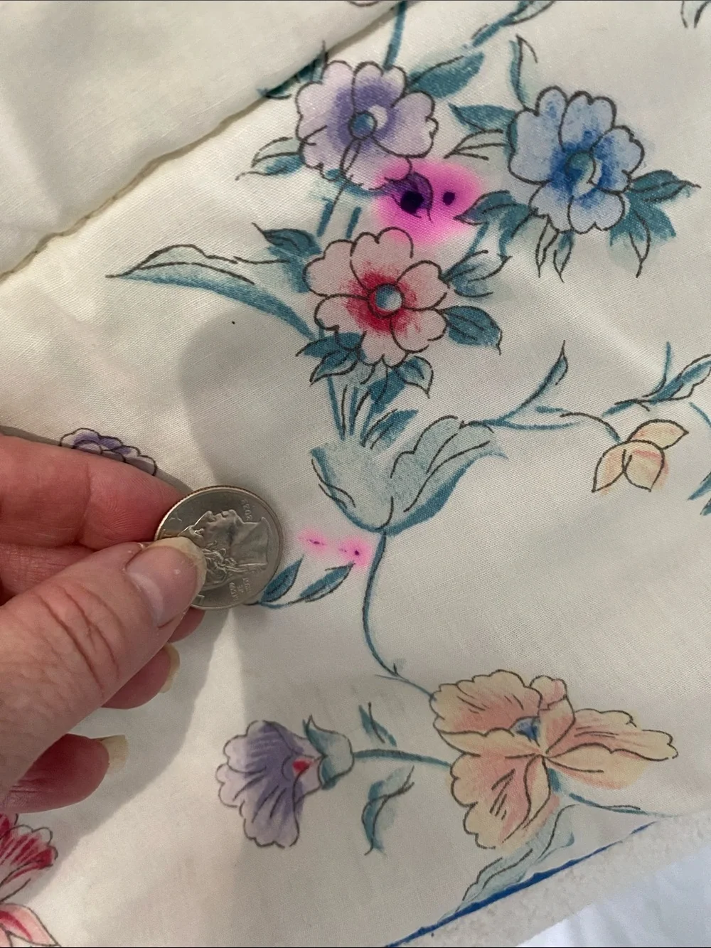 Laura Ashley Cream Floral Quilted Comforter‎ Blue Piping and Pink Blooms Vintage